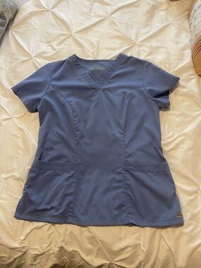 Grey's Anatomy V-Neck Scrub Top in Slate